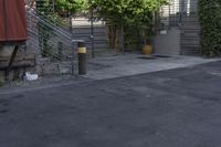 Los Angeles City Streets: Exploring the Urban Landscape
