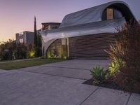 Los Angeles Futuristic Villa with Artistic Walkways