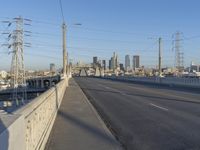 Los Angeles: Scenic Views of the Highway