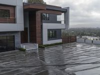 Los Angeles Home at Dawn: A Stunning View