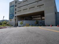 Architecture in Los Angeles: Modern Designs and Suburban Roads