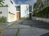 Modern Residential Home in Los Angeles, California