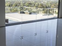 Los Angeles Modern Villa: Nature Views and Architectural Elegance