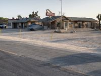 Experience Los Angeles: Motels Amid Desert Landscapes