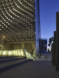 Los Angeles Night: Highrise Architecture in the Metropolis