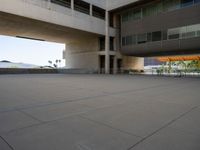 Los Angeles Open Spaces with Modern Architecture