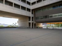 Los Angeles Open Spaces with Modern Architecture