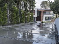 Real Estate in Los Angeles: Property with a Walkway