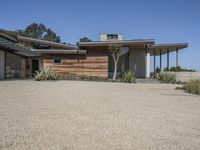 Los Angeles Residential House with Concrete Facade - 004