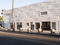 Los Angeles Road: A Stretch of Asphalt in California