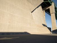 Los Angeles Underpass: Modern Architecture in California