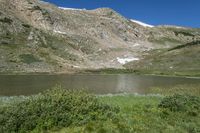 Loveland Pass Lake: Connecting with Nature on a Daytime Adventure