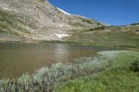 Loveland Pass Lake: Connecting with Nature on a Daytime Adventure