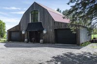 Low Architecture Building in Rural Ontario