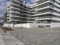 Low-Rise Apartment in Berlin, Germany