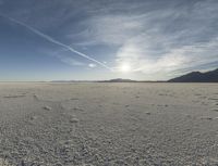 Majestic Mountains: Utah Desert at Dawn