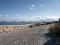 Mallorca Valley Landscape: Clear Sky and Stunning Views