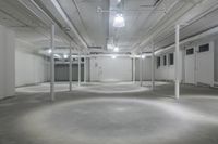 Manhattan Warehouse: Architecture and Interior