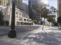 Metropolitan Area: Architecture and Buildings in the Sunshine