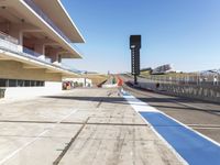 Metropolitan Area Architecture: A View of the Stadium