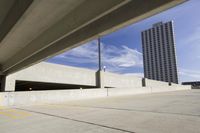 Metropolitan Prairie: Architecture in a Field of Lines