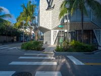 Miami, USA: Modern Architecture Storefronts