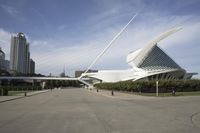 Milwaukee, Wisconsin: Modern Architecture and Urban Landscape