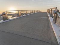 Milwaukee, Wisconsin: Urban Nature Walkway Along the Lake