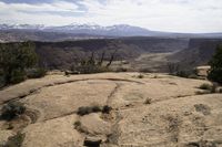 Exploring Moab: Canyon and Valley in an Open Space