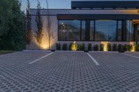 Modern Architecture in Canada: Low Light Illuminates the Scene