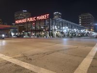 Modern Architecture in Chicago: A Mixed-Use Building