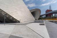 Modern Architecture in the City: Concrete Structure
