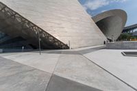 Modern Architecture in the City: Concrete Structure 007