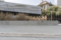 Modern Architecture in Dallas: Concrete and Stone Walls