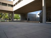 Modern Architecture in Los Angeles: Concrete Surfaces