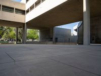 Modern Architecture in Los Angeles: Concrete Surfaces