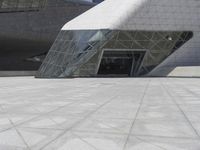 Modern Architecture in China: A Spacious Design
