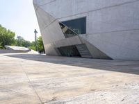 Modern Architecture in Porto: A Stunning Facade