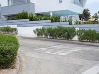 Modern Architecture in Spain: Walking through the City