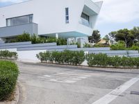 Modern Architecture in Spain: Walking through the City