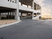 Modern Architecture in Urban Los Angeles