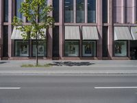 Modern Architecture: Vibrant Yellow Facades in Berlin