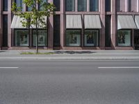 Modern Architecture: Vibrant Yellow Facades in Berlin