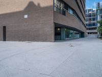 Modern Residential Courtyard in Barcelona