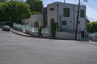 Modern Residential Neighborhood in Hollywood Hills, Los Angeles 002