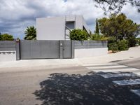 Modern Residential Villa in Spain: Stylish Architecture