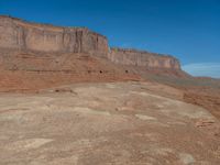 Monument Valley, Arizona: Clear Sky Road