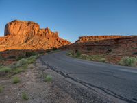 Monument Valley in Arizona at Dawn: A Stunning Landscape