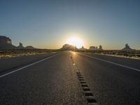 Monument Valley Road: Arizona to Utah