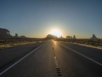 Monument Valley Road: Arizona to Utah